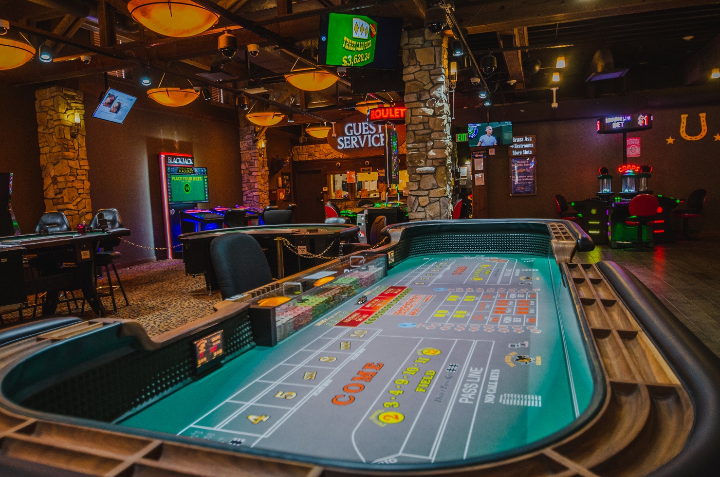 Gambling Cripple Creek Table Games at Triple Crown Casinos